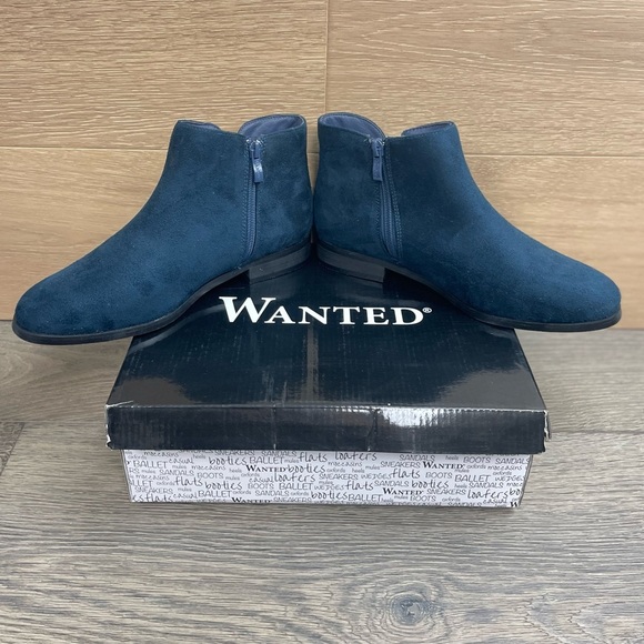 Wanted Dipper Ankle Bootie with V-Cut Detail Size 8M - NIB! - Picture 7 of 17